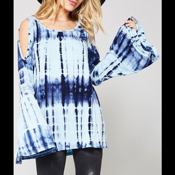 Promesa USA Tops - NEW Unique Blue Tie-Dye Top Cold Shoulder Promesa